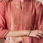 A blend of Silk and Organza Dupatta